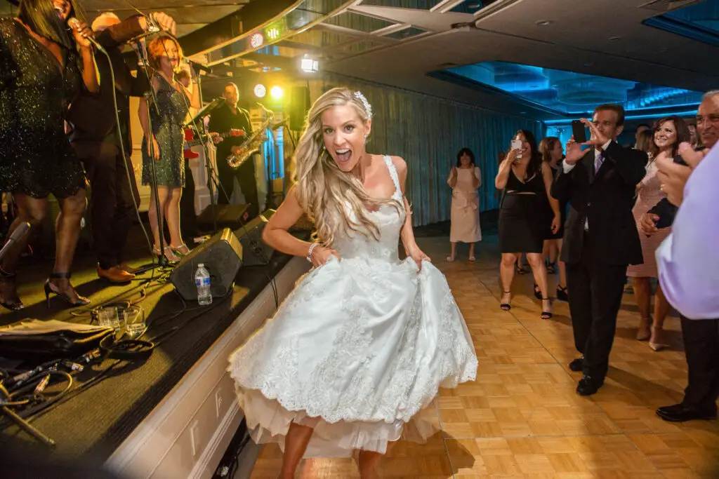 Bride dancing to live band at Sands Atlantic, Atlantic Beach, NY