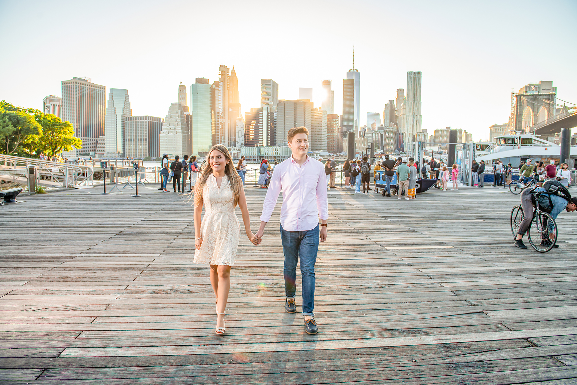 Brooklyn wedding photographer - Manhattan skyline sunset engagement
